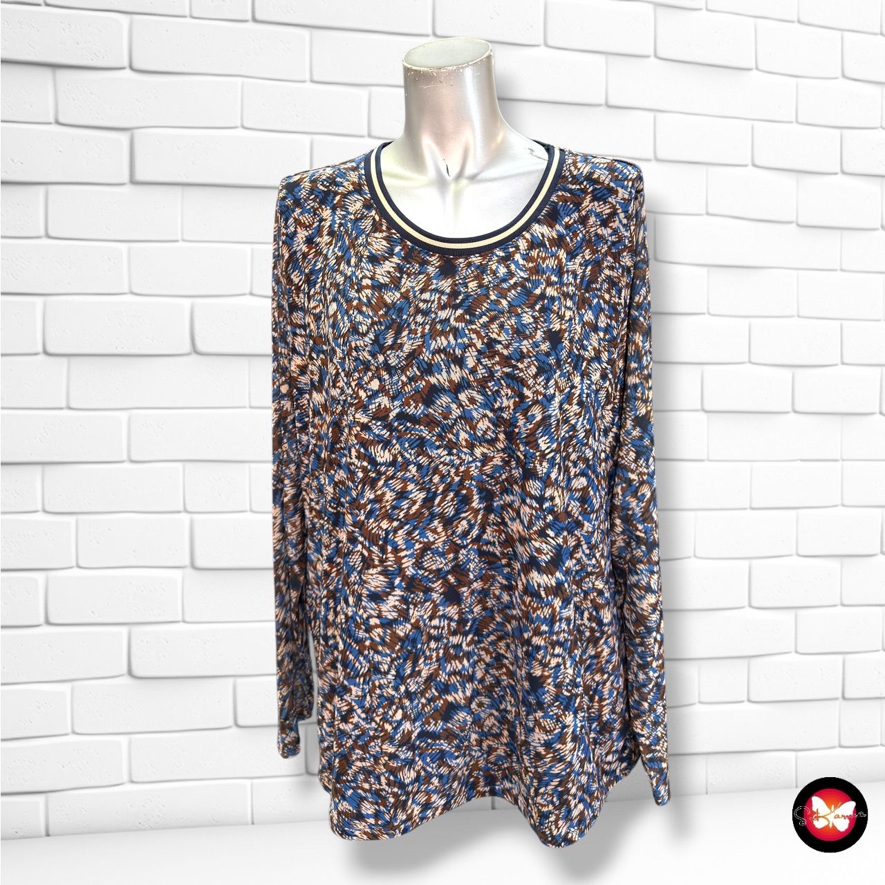 **HOY** Blusa de mangas traslúcidas  color Varios Talla XL