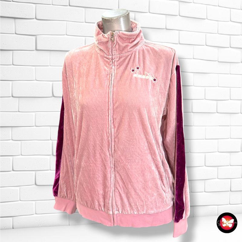 Chaqueta sudadera vintage de terciopelo DIADORA color Rosa y morado Talla XL (pequeña)