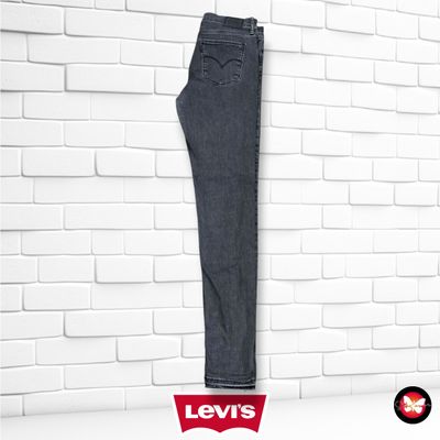 **HOY** Pantalón 720 HIGH RISE SUPER SKINNY LEVI’S color Gris vaquero Talla L (W30)