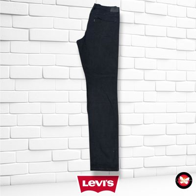 **HOY** Pantalón 311 SHAPING SKINNY LEVI’S color Negro Talla L (W31)