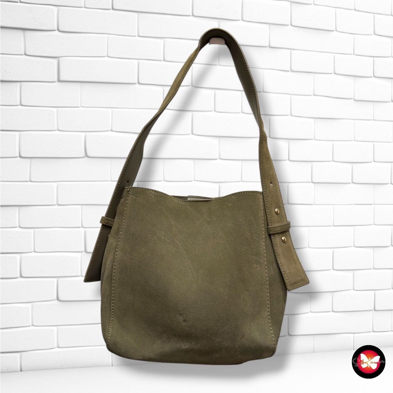 **HOY** Bolso de hombro de ante MANGO color Verde oliva Talla PEQUEÑO
