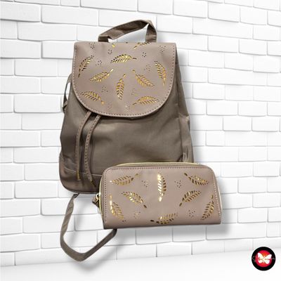**HOY** Mochila de tela + billetera  color Taupe Talla MEDIANO