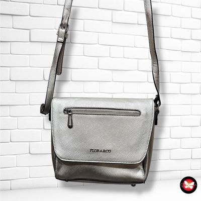 **HOY** Bolso bandolera FLORA&CO. color Plateado Talla PEQUEÑO