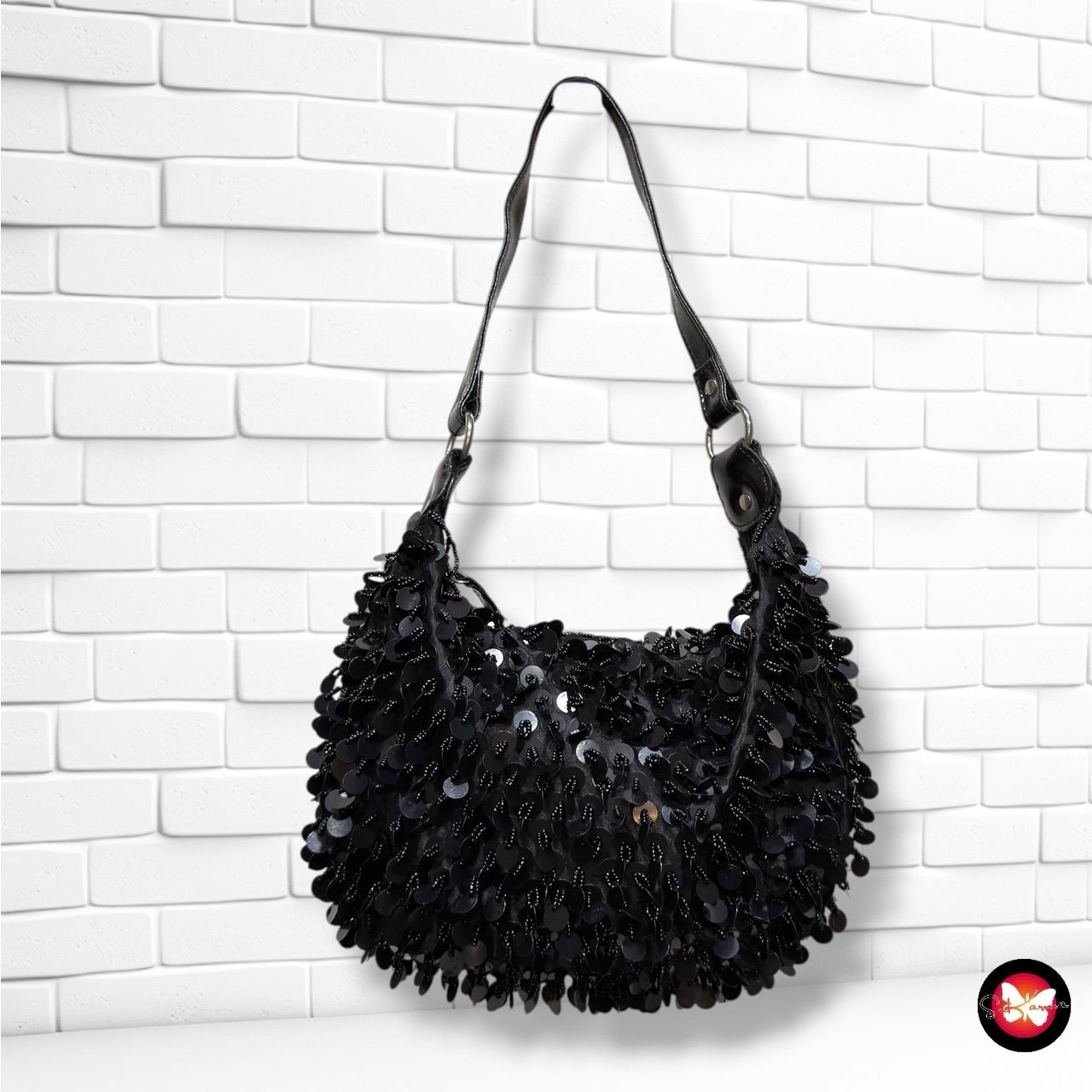 **HOY** Bolso de noche con mostacillas y lentejuelas  color Negro Talla PEQUEÑO