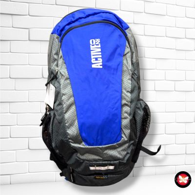 **HOY** Mochila outdoors con cobertor para lluvia  color Gris y azul Talla GRANDE
