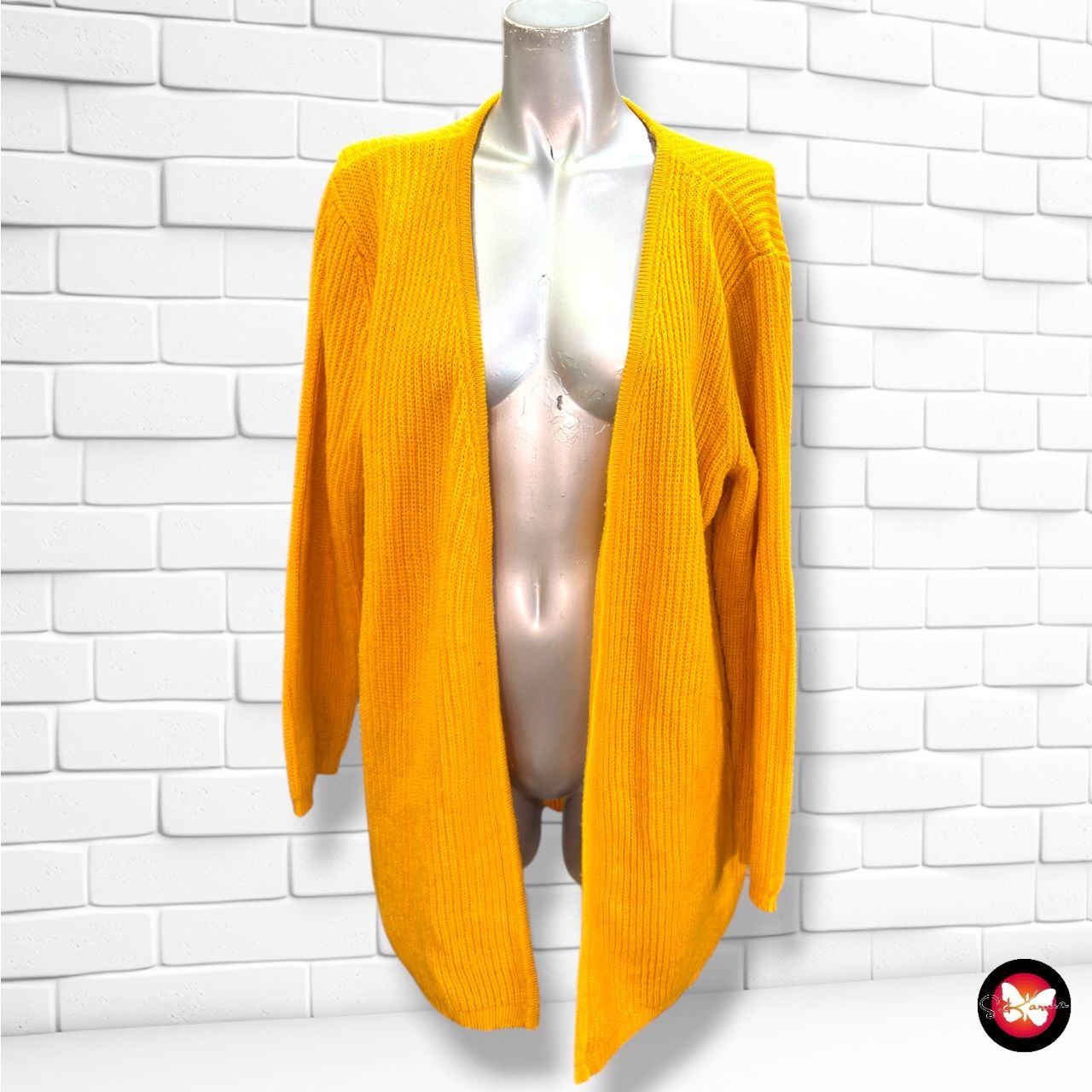 **HOY** Chaqueta de punto  color Mostaza Talla 44