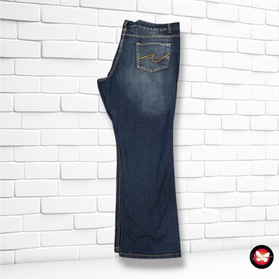 **HOY** Pantalón OKAY color Azul vaquero oscuro Talla 52/54