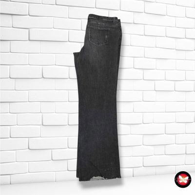 **HOY** Pantalón BIBA color Negro vaquero Talla 46 (grande)