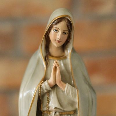 Figurka Matki Bożej
