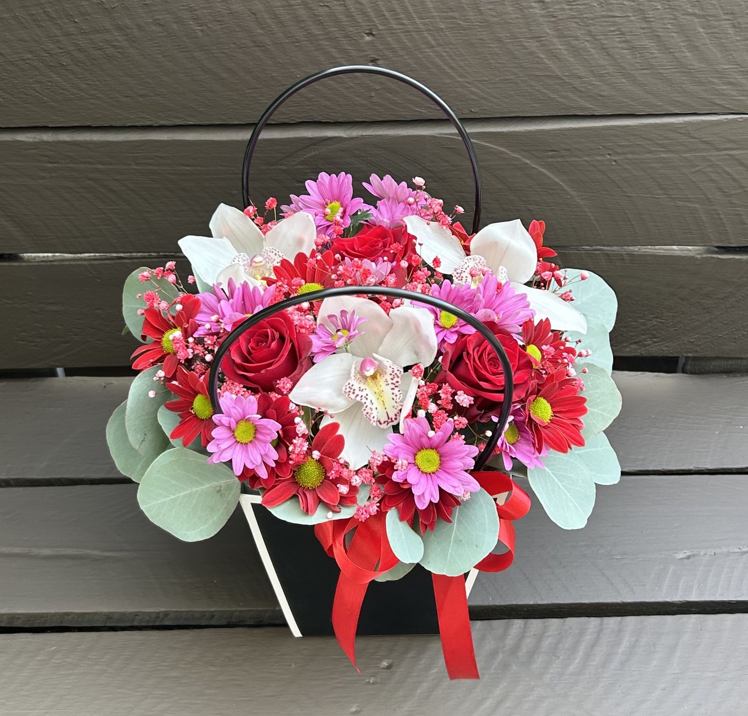 M19 - Mixed Flowers in a bag