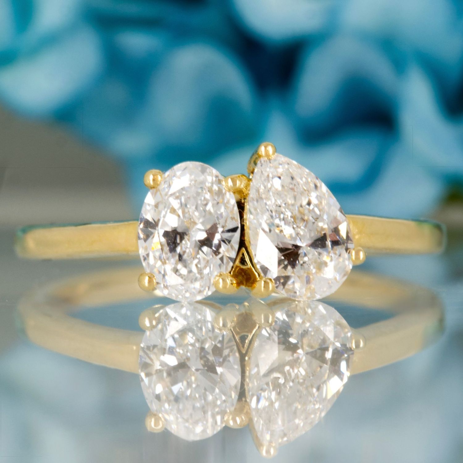 18ct Yellow Gold 1.00ct Oval & Pear Cut Lab Grown Diamond Toi et Moi Ring