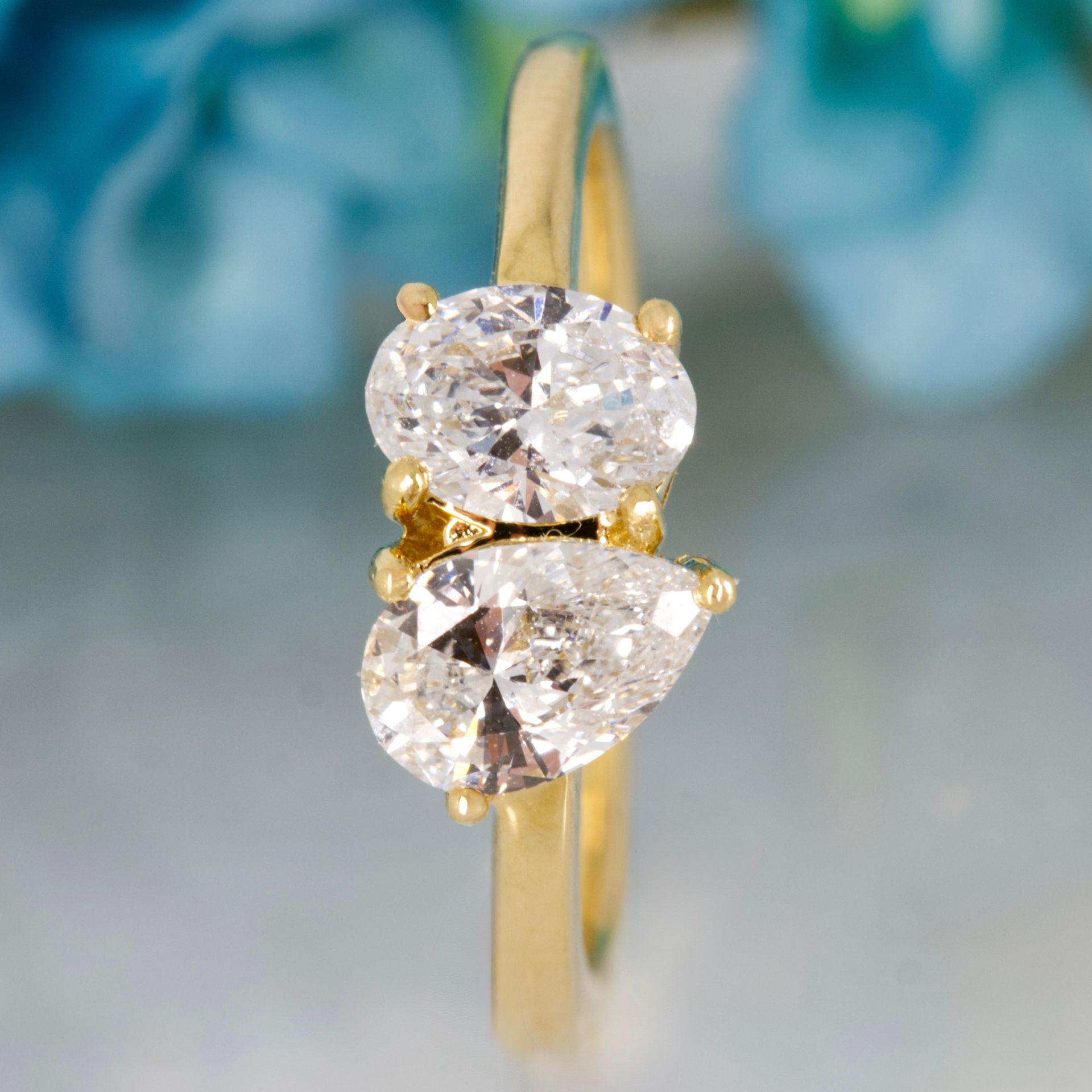 18ct Yellow Gold 1.00ct Oval & Pear Cut Lab Grown Diamond Toi et Moi Ring