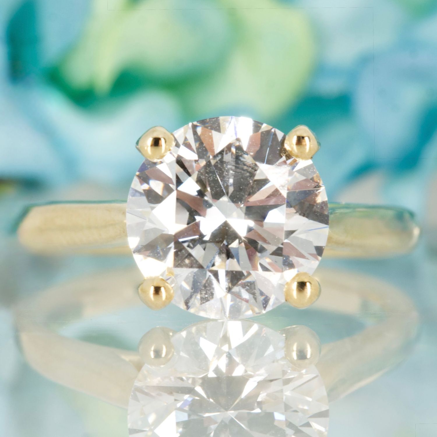 9ct Yellow Gold 3.00ct Round Brilliant Cut Lab Grown Diamond Solitaire Ring
