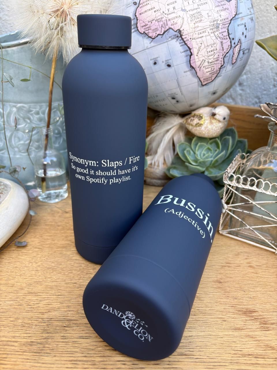 500ml Stainless Steel Water Bottle - Navy: BUSSIN.