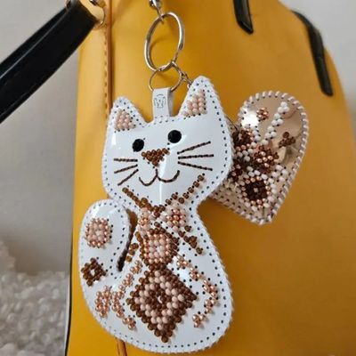 Kitten with Heart - Bag Charm by Wonderland Crafts 2026 Faux Leather Bead Embroidery Kit