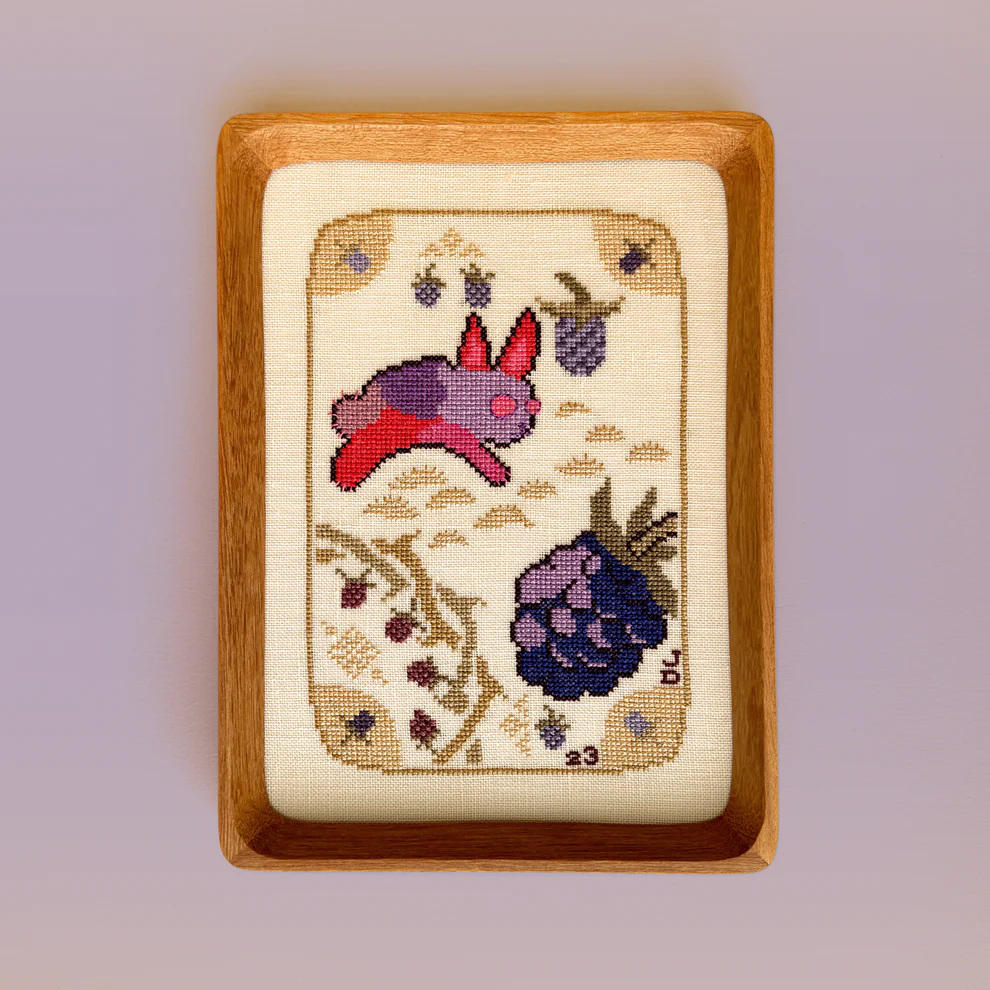 Bramble Bun by Jessica Doize (JEDxStitch) 2024 Counted cross stitch pattern