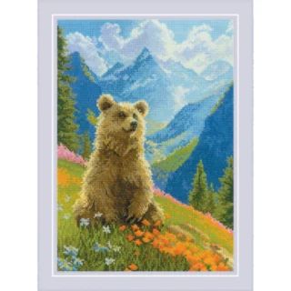 Clumsy Bear by Riolis 2025 Counted cross-stitch kit with wool thread