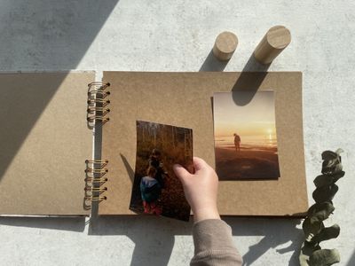 Slow life w praktyce – jak album ręcznie robiony pomaga zatrzymać wspomnienia