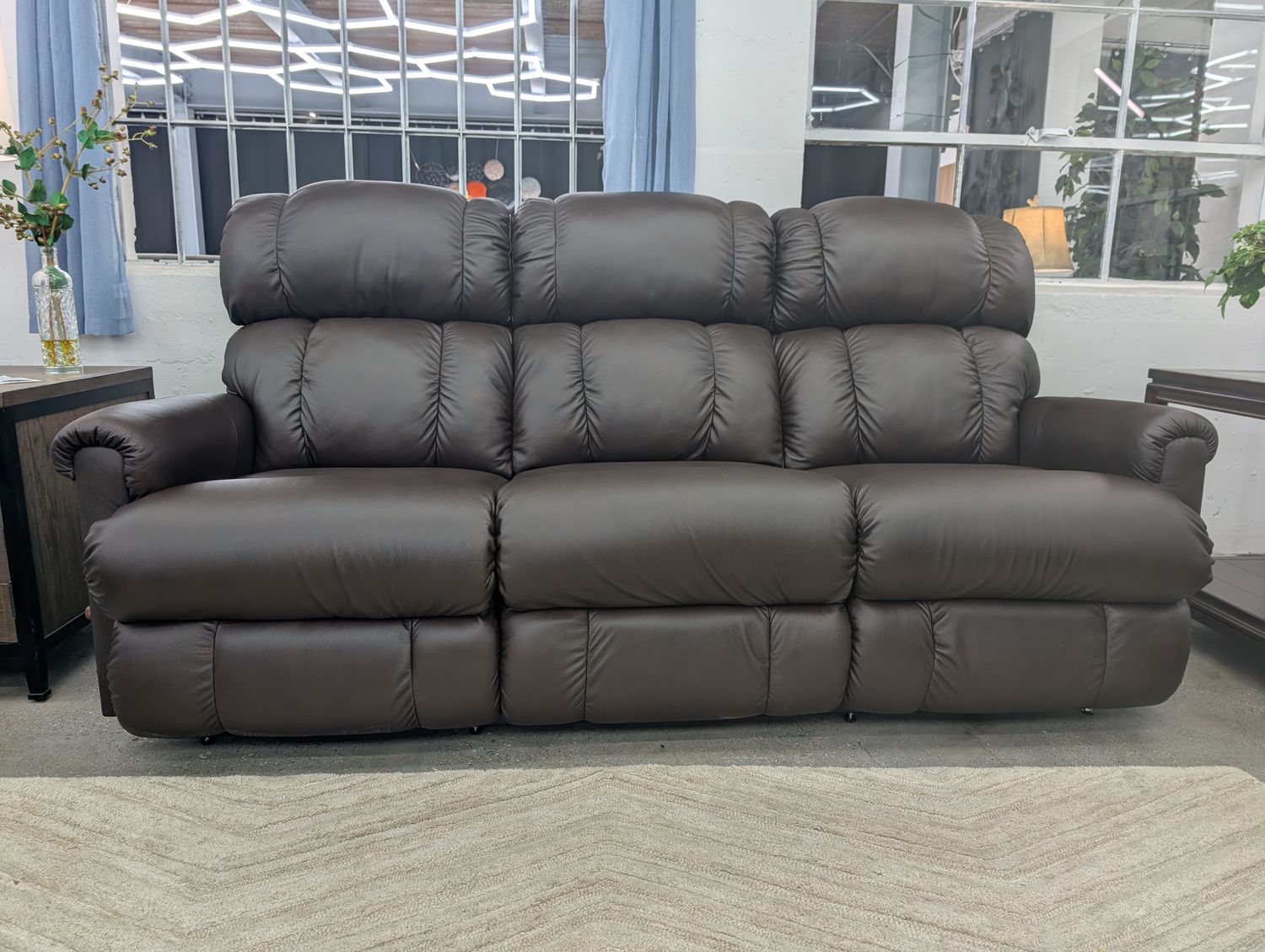 Pinnacle Wall Reclining Sofa - Opulence Umber Leather