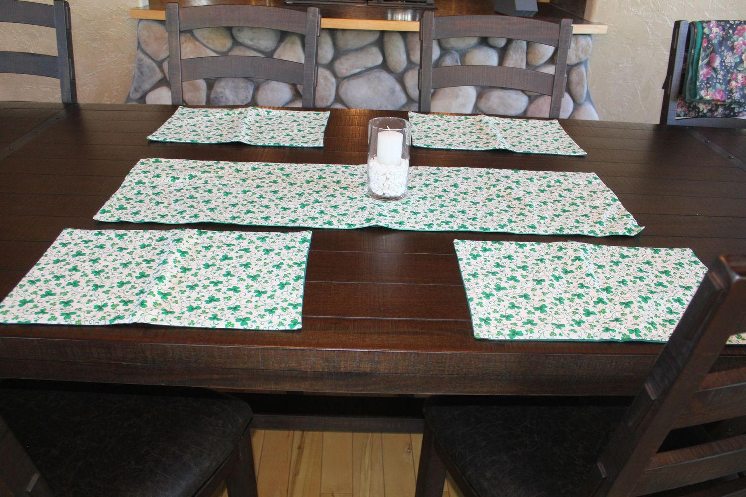 Handmade shamrock placemats set of 4 with matching shamrock table runner for St. Patrick’s Day dining table decor.