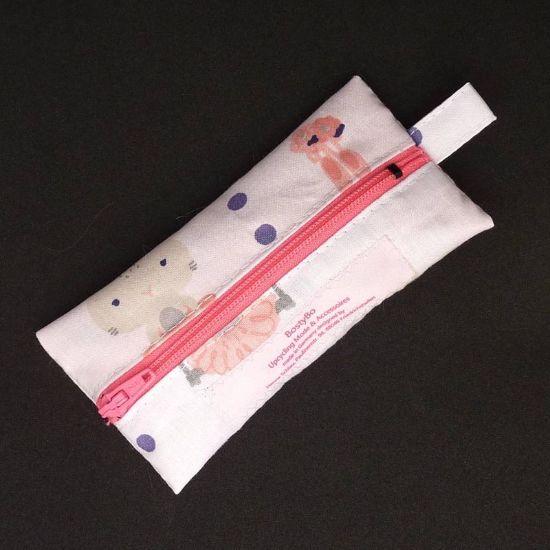Täschchen mit Reißverschluss &amp; Balletthäschen-Motiv 6 x 13 cm