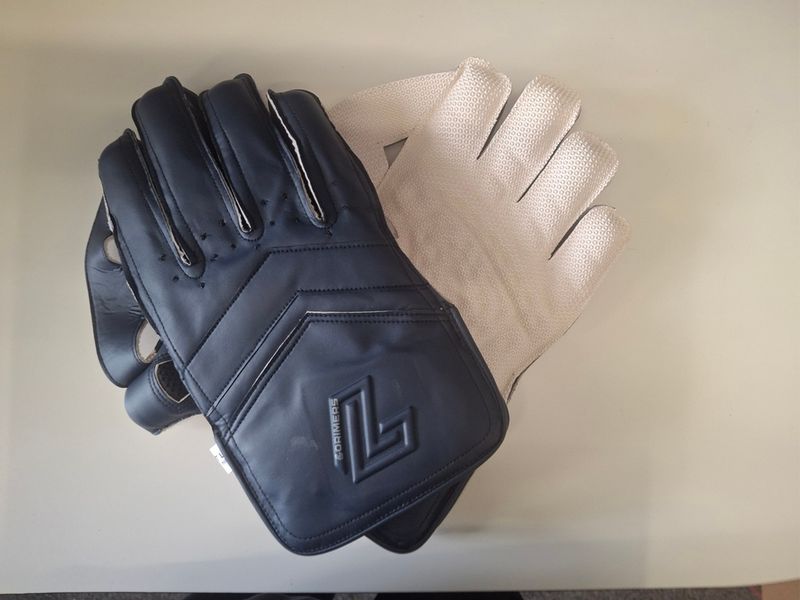 2026 Lorimers Cricket Pro Players v2 Wicket Keeping Gloves - Navy