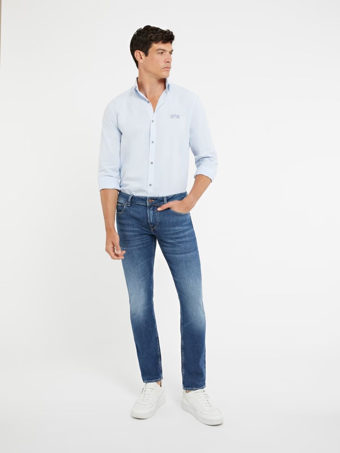 ​Skinny jeans with a medium wash