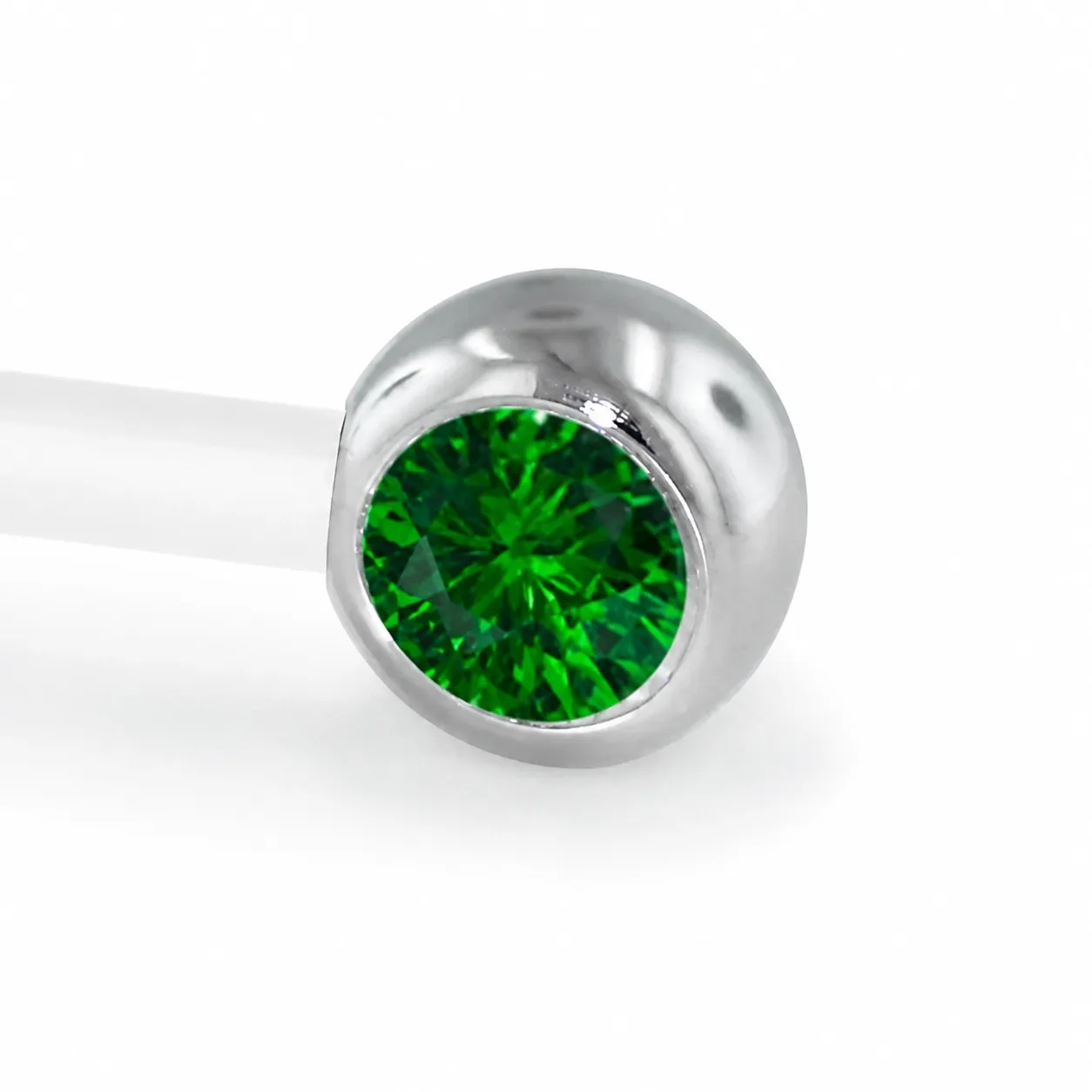 Neometal Threadless Side Set Gem - Facetted Gem Emerald CZ Neometal Threadless Side Set Gem - Facetted Gem Emerald CZ