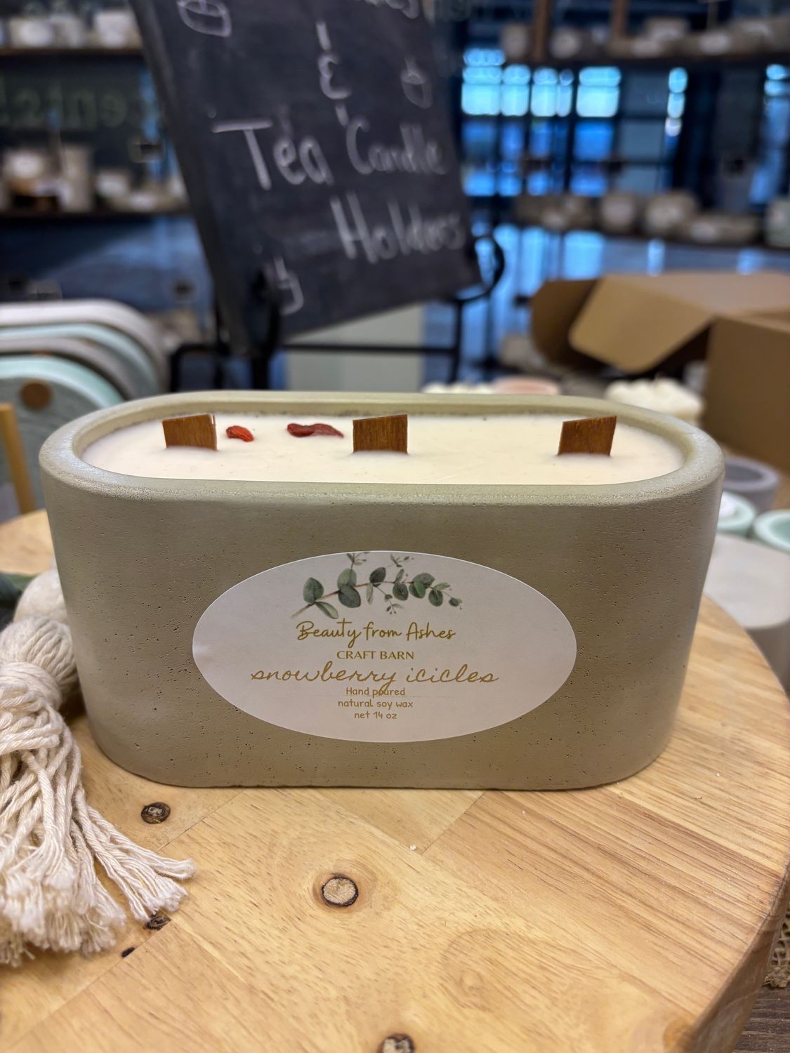 14 oz Oval, Snowberry Icicles, Gray