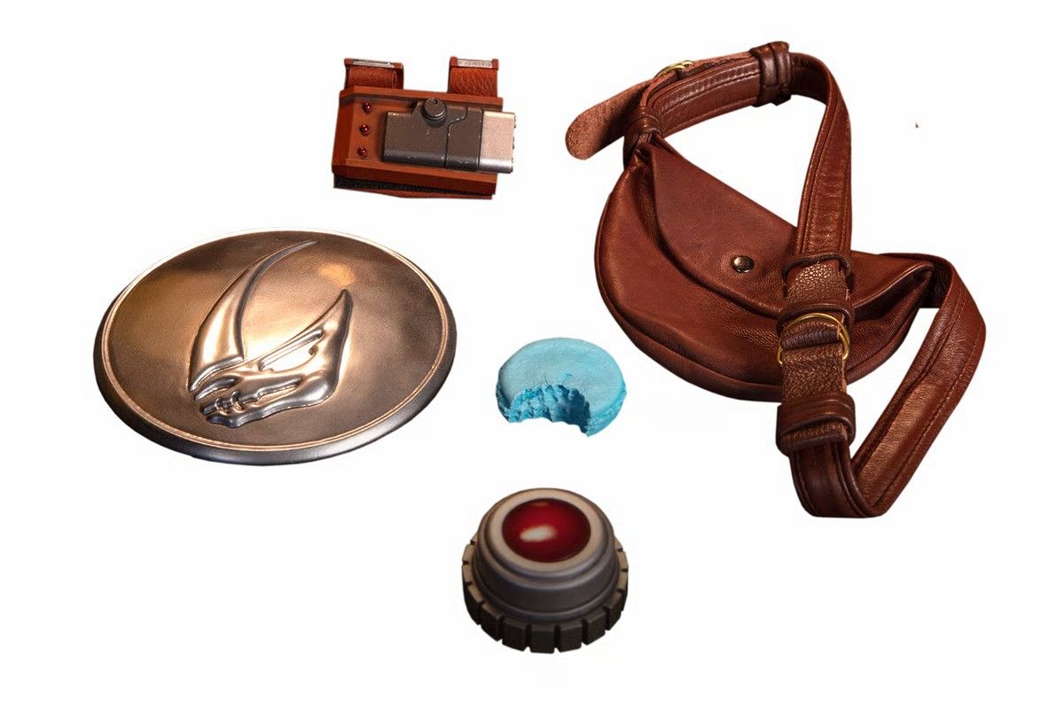 **PRE-ORDER** Sideshow Grogu Life-Size Figure Accessories Set **PRE-ORDER** Sideshow Grogu Life-Size Figure Accessories Set