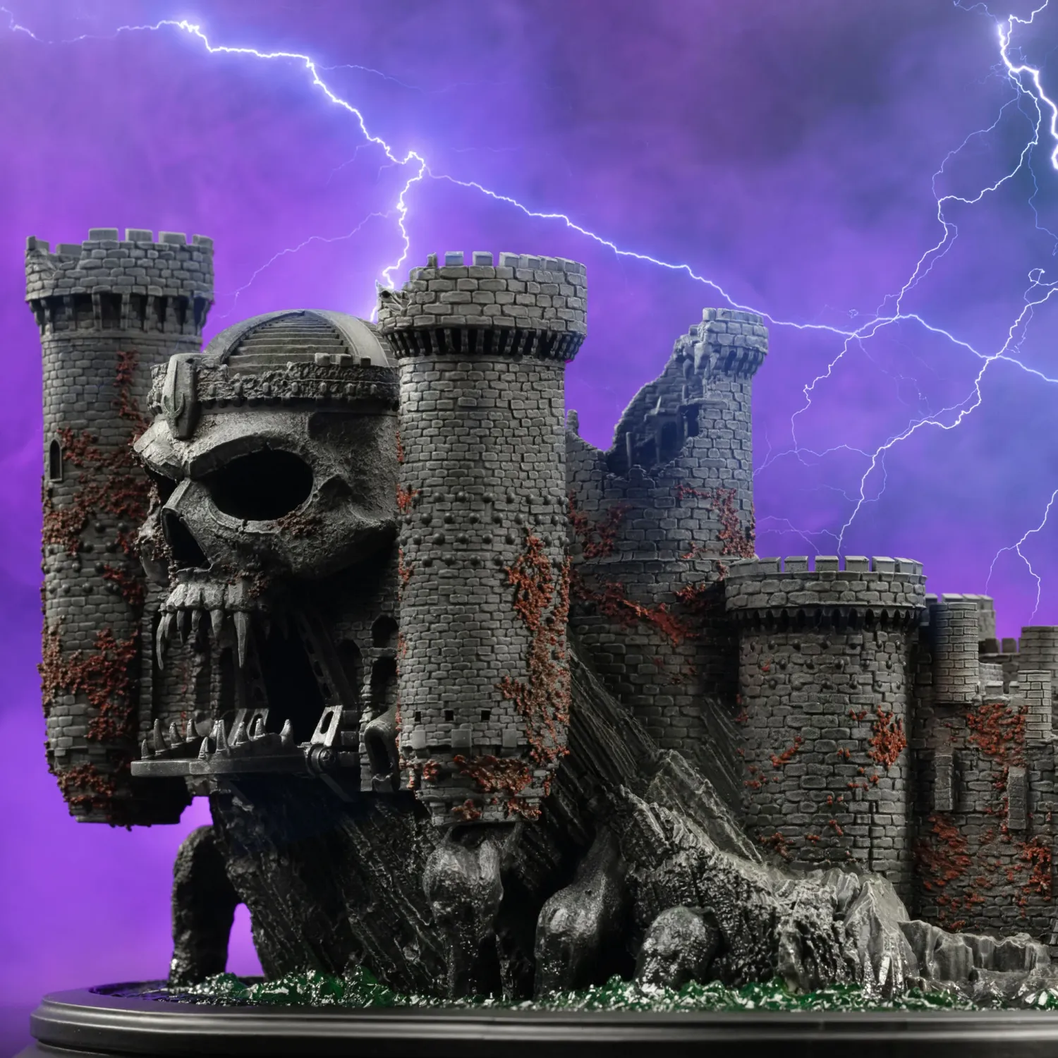 ***PRE-ORDER*** Iron Studios Masters of the Universe 2026 Icons Art Scale Statue - Castle Grayskull