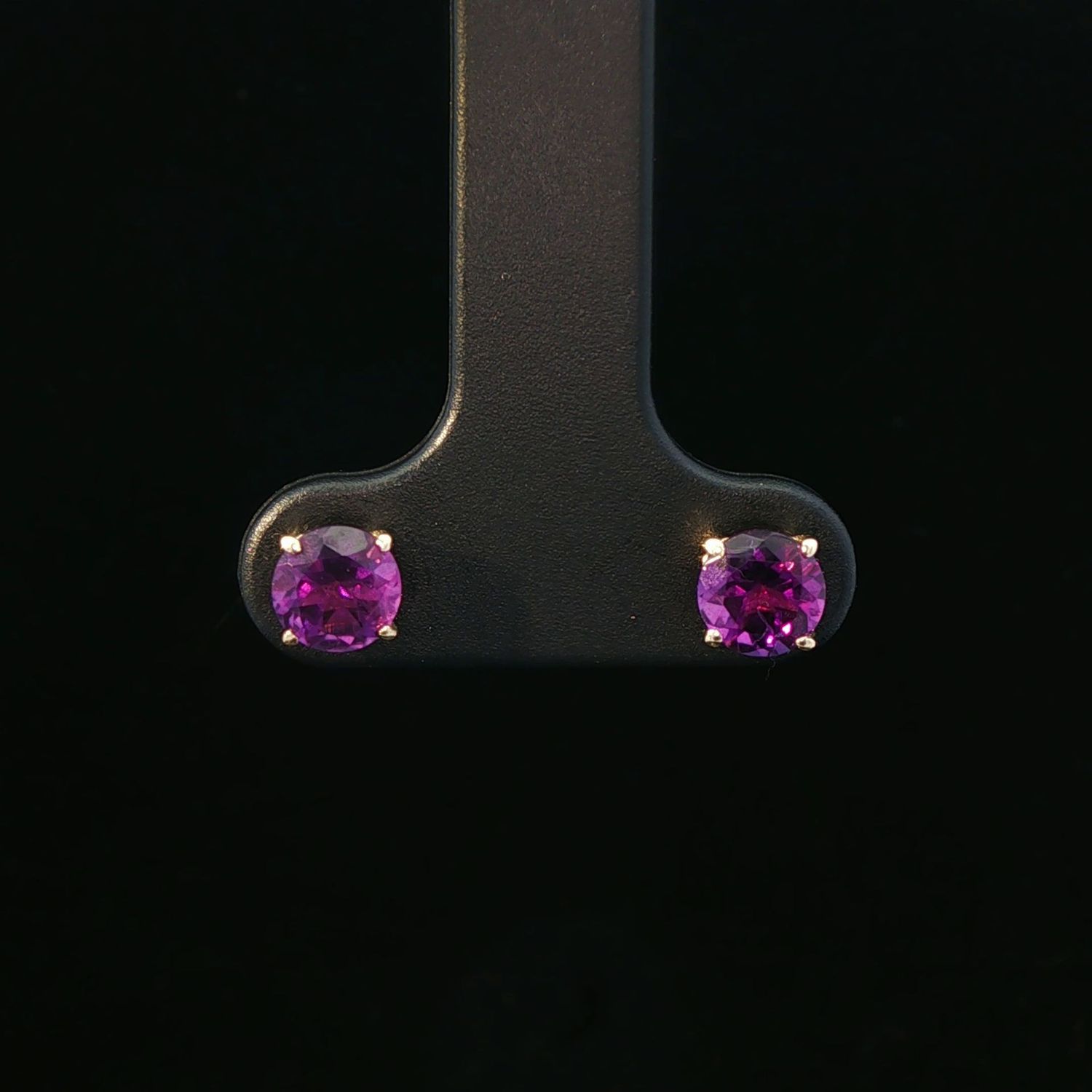 14K Yellow Gold Amethyst Stud Earrings