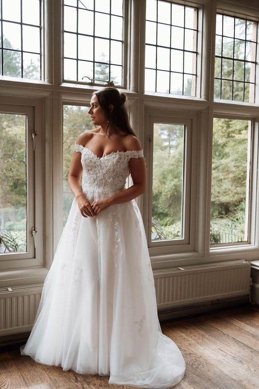 British Bridal size 10 WD143