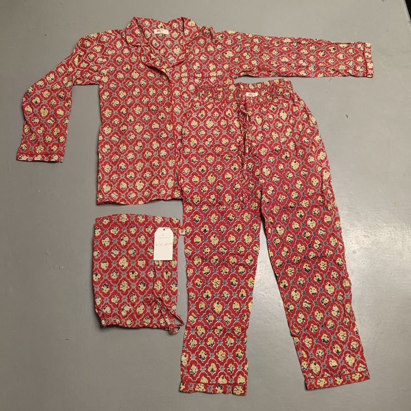 XS/S  Full Sleeves Full Collar Neck Cotton Pink Pajamas Set