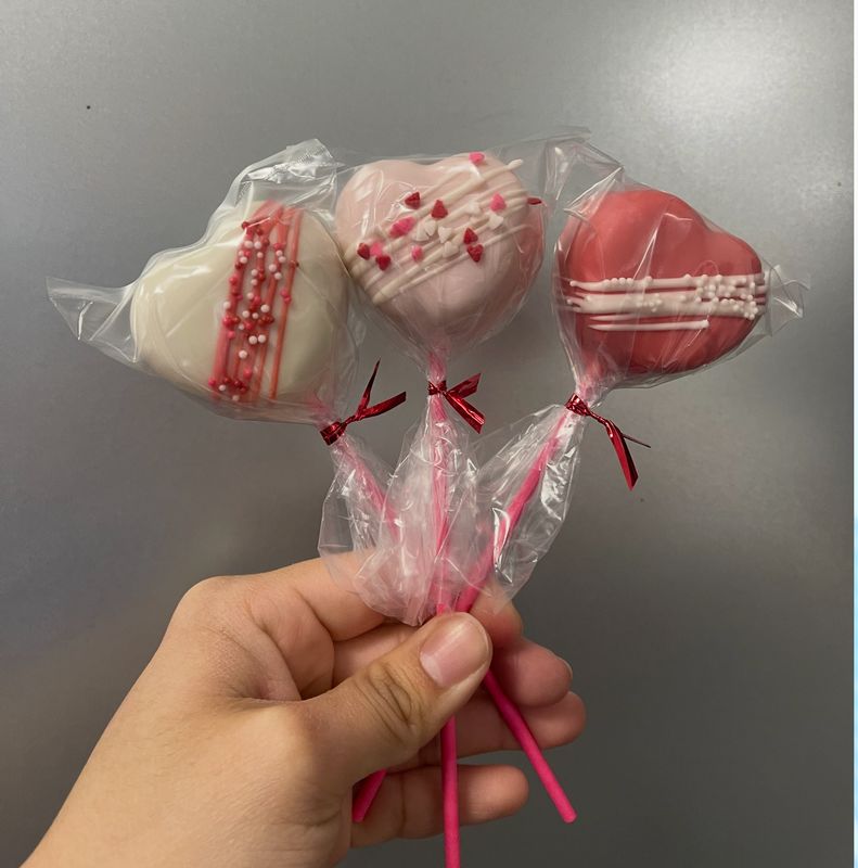 Valentines Cake Pops