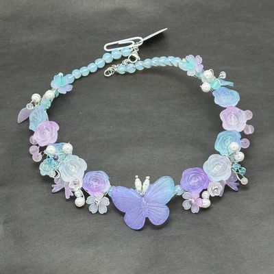 Halsband med Swarovskipärlor