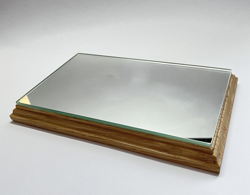 Podstawka dębowa Drewno &amp; Lustro – Prostokąt L| Naturalny| Frez klasyczny