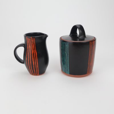 Courtney Murphy, Sugar/cream set, 1