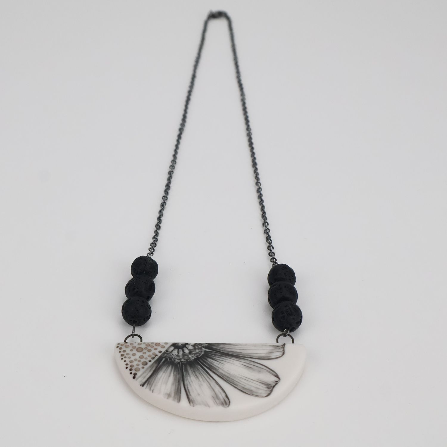 Mallory Wetherell, Daisy Necklace, 2