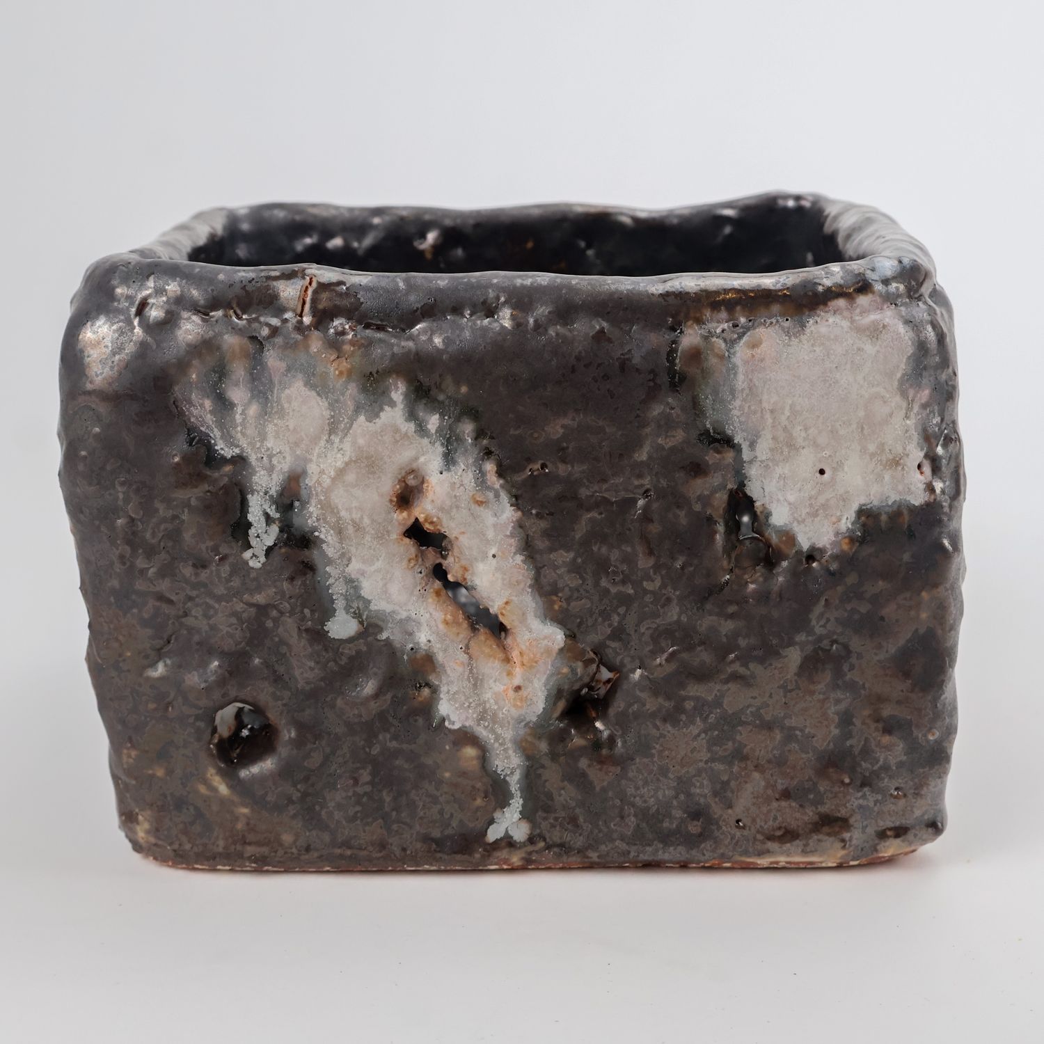 Dante Gambardella, B/W Box