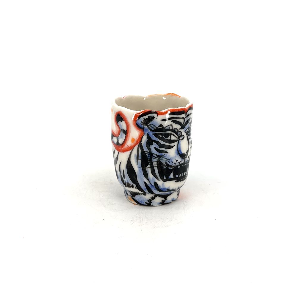 Sunkoo Yuh, Porcelain Cup, 6
