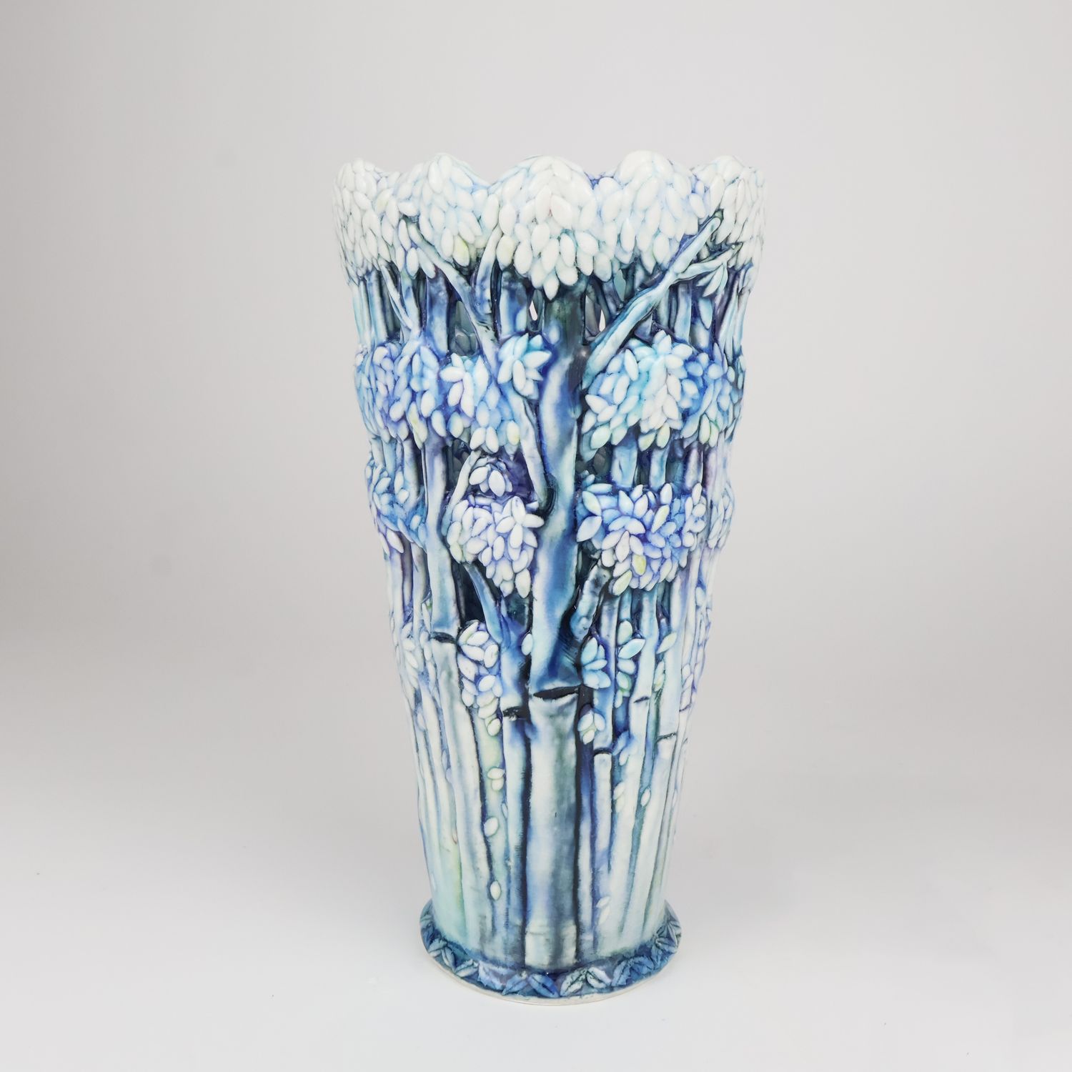 Heesoo Lee, In Dreams Vase, blue