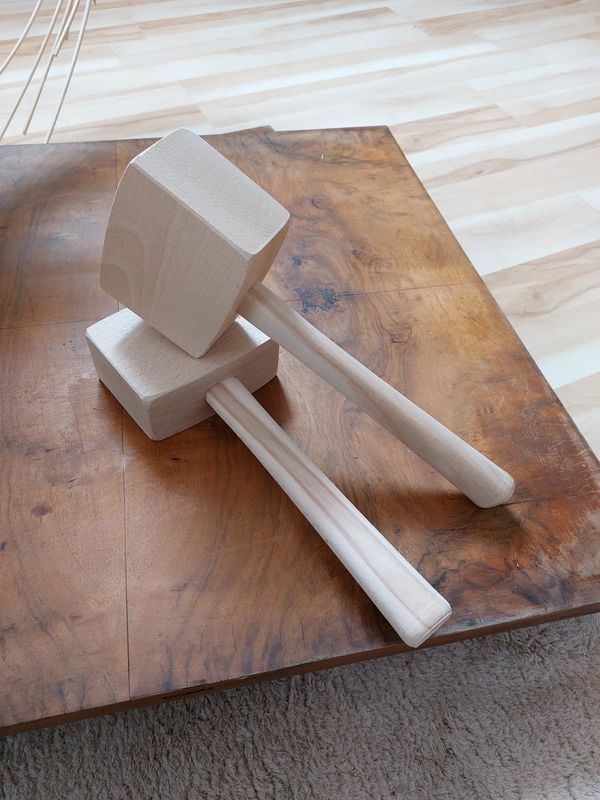 Młotek stolarski drewniany 500 g