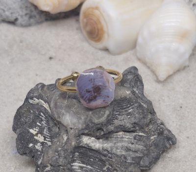 Purple Mussel Fragment Ring