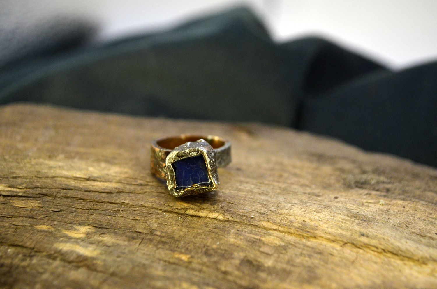 Pierścień miedziany z agatem – regulowany