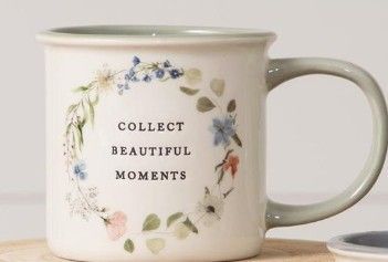 Mug - Dried Floral Wreaths - Collect Beautiful Moments