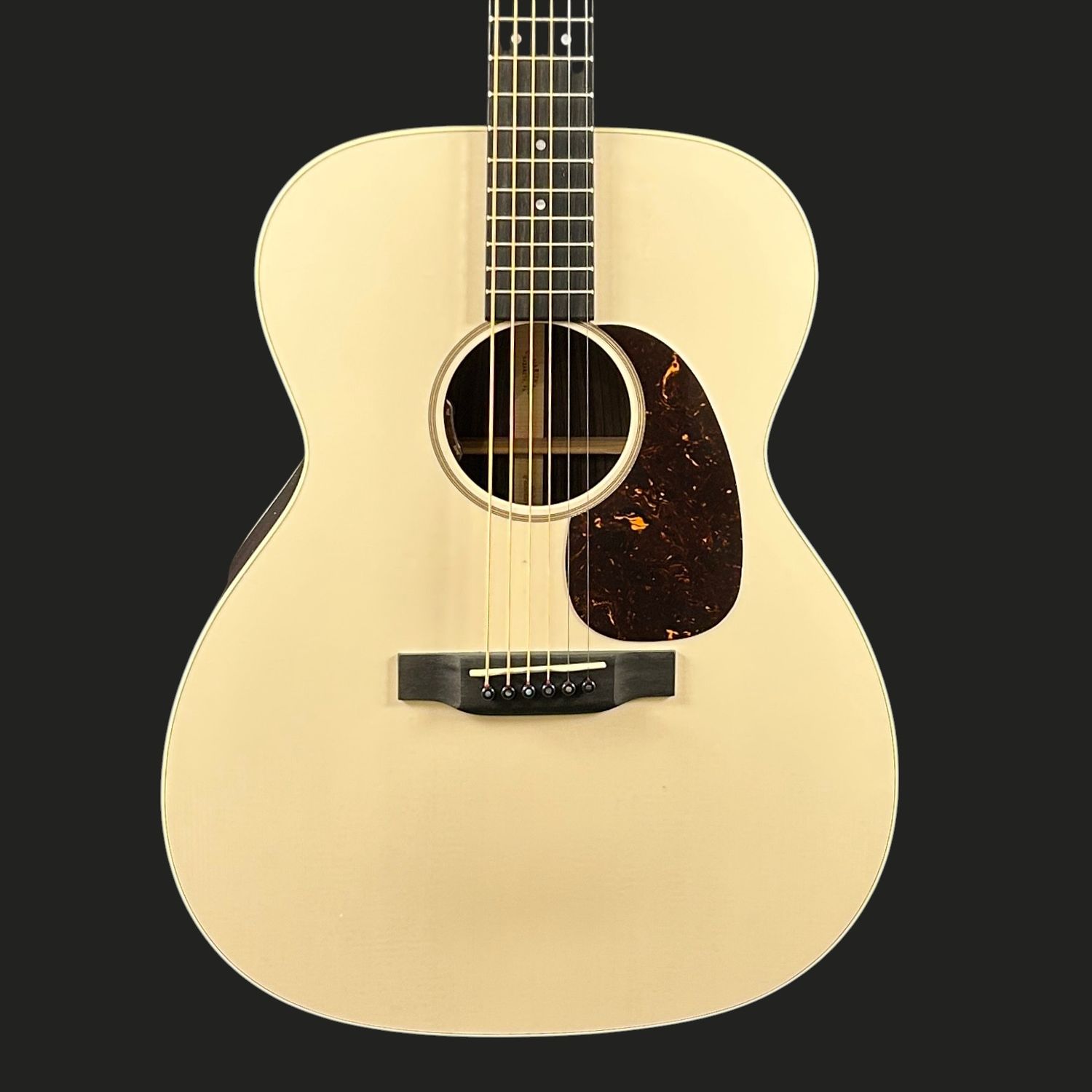 New Martin J-16 E Cream
