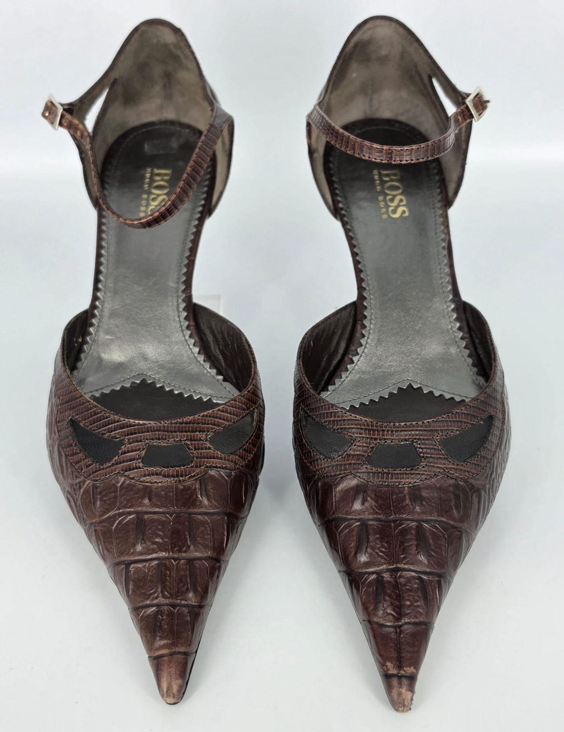 HUGO BOSS Pumps Sling aus Leder Krokodilstil in dunkelbraun Gr. 40