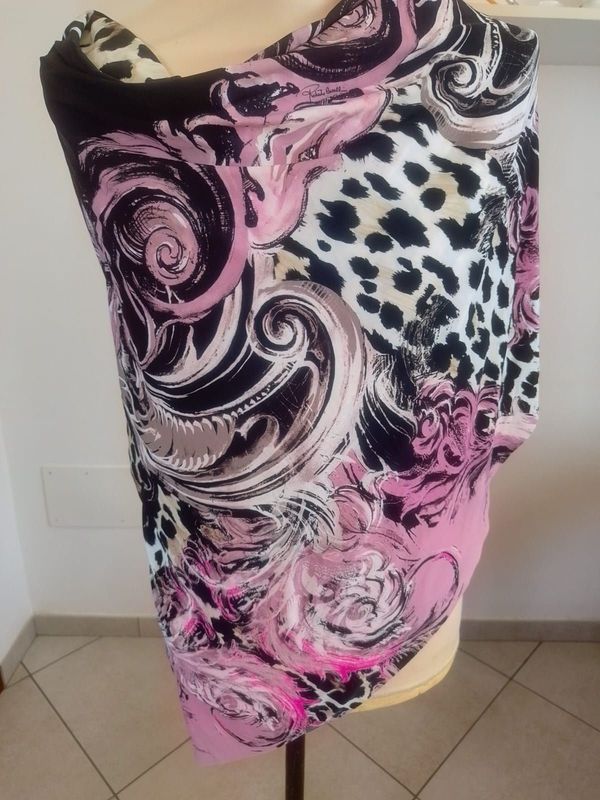 PAREO ROBERTO CAVALLI
