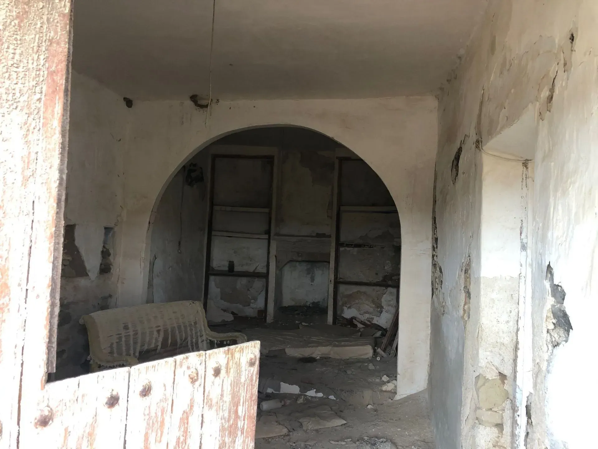 FINCA RUSTICA CON CORTIJO